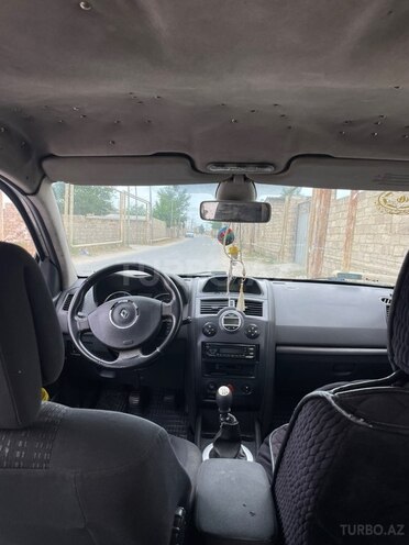 Renault Megane-5