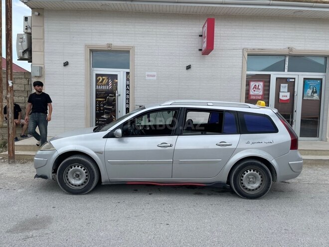 Renault Megane-2
