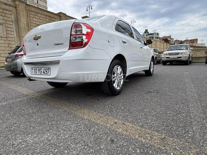 Chevrolet Cobalt-8