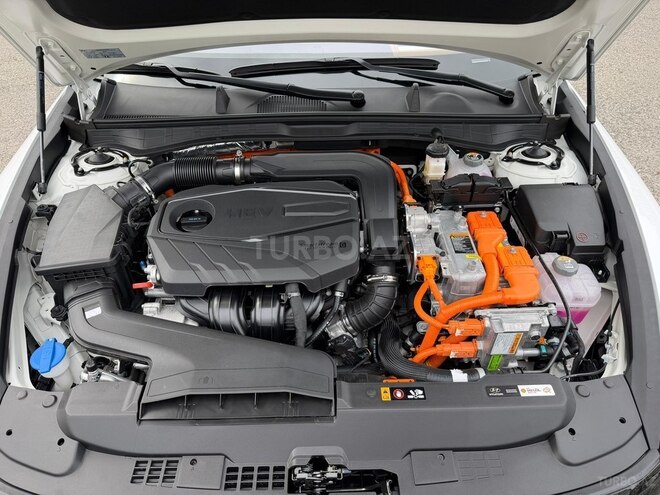 Hyundai Sonata-21