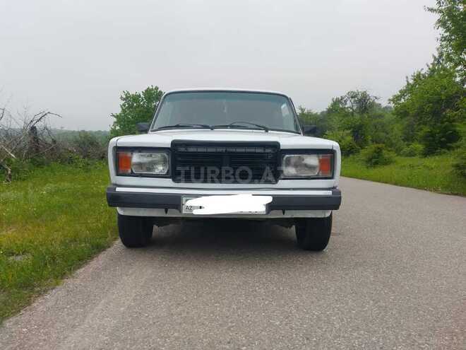 LADA (VAZ) 2107-1
