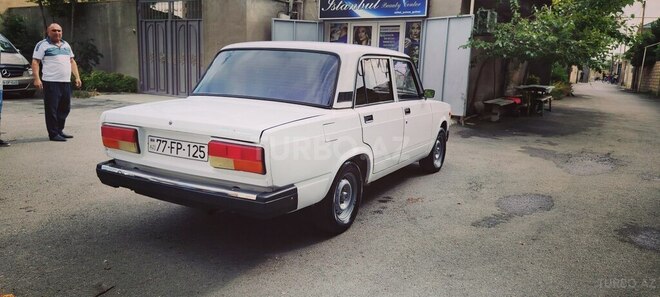 LADA (VAZ) 2107-11