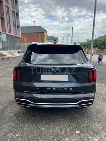 Kia Sorento-2