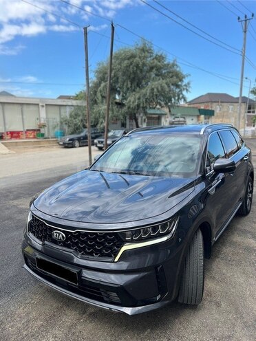 Kia Sorento-1