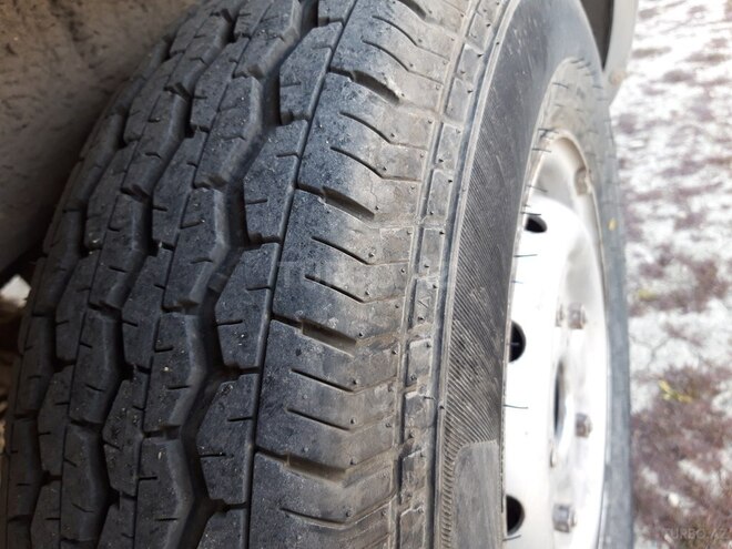 Ford Transit-4