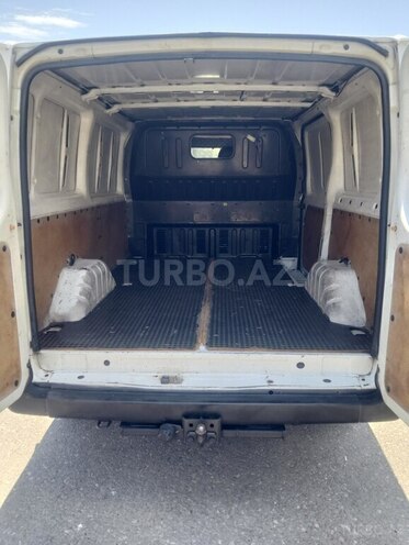 Ford Transit-4