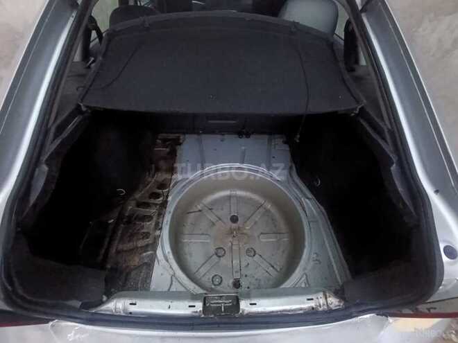 Opel Vectra-10