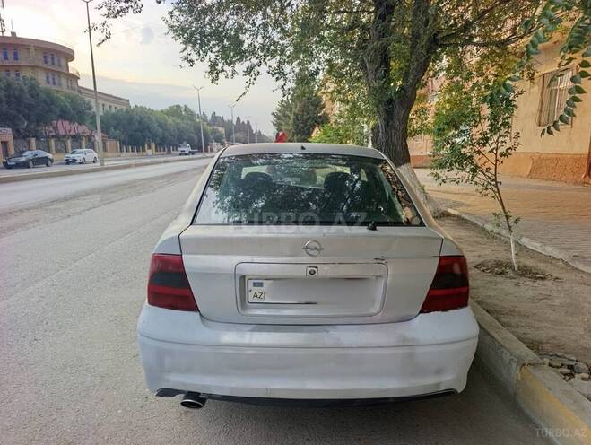 Opel Vectra-2