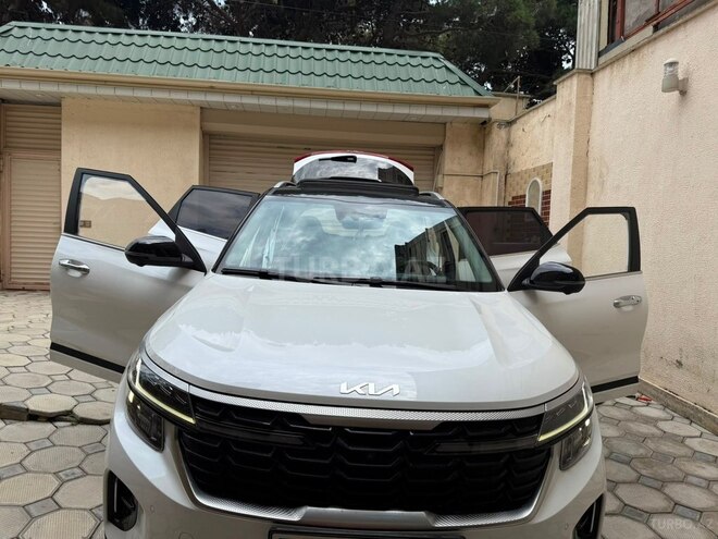Kia Seltos-2