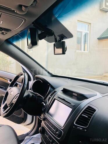 Kia Sorento-11