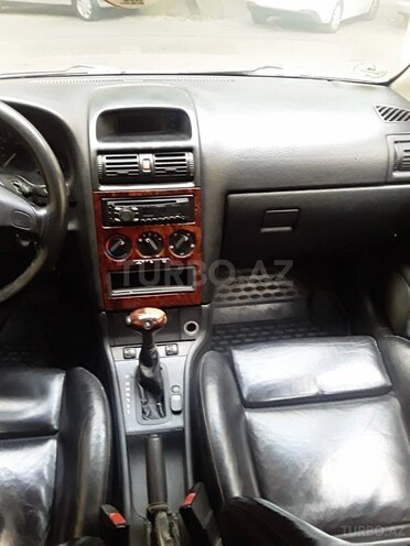 Opel Astra-9