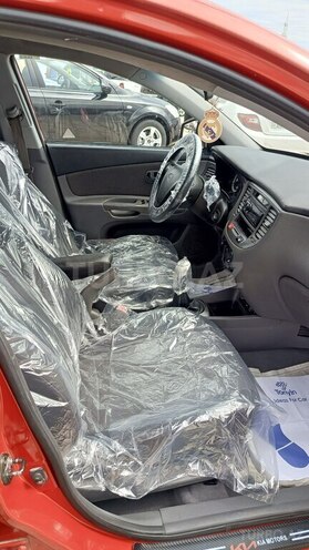 Kia Rio-3