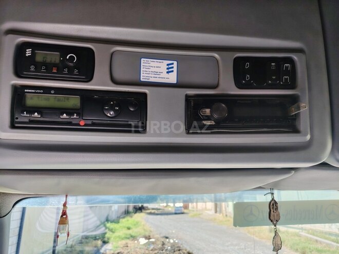 Mercedes Atego 818-11