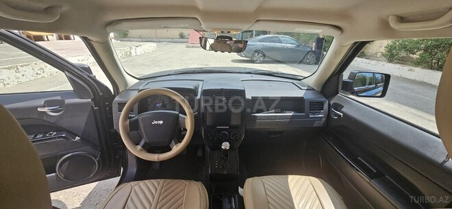 Jeep Patriot-9