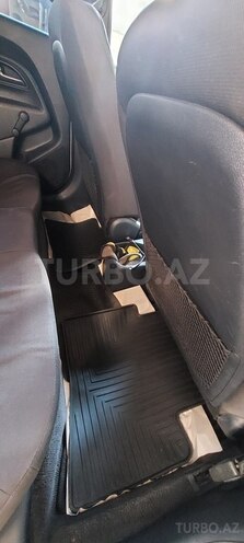 Kia Rio-15