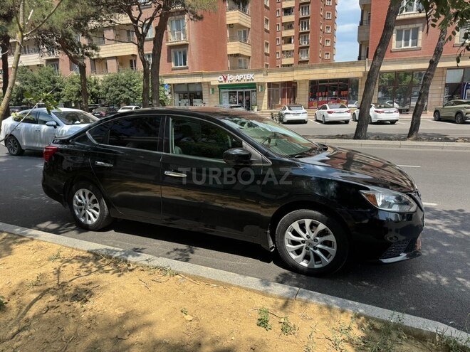 Nissan Sentra-3
