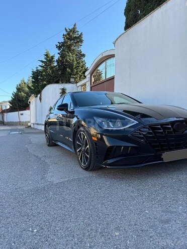 Hyundai Sonata-4