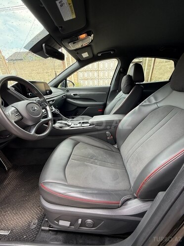 Hyundai Sonata-8