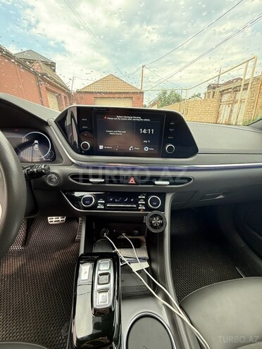 Hyundai Sonata-10