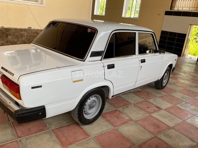 LADA (VAZ) 2107-5