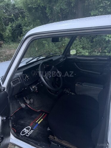 LADA (VAZ) 2107-4