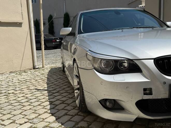BMW 530-3