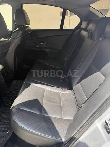 BMW 530-9
