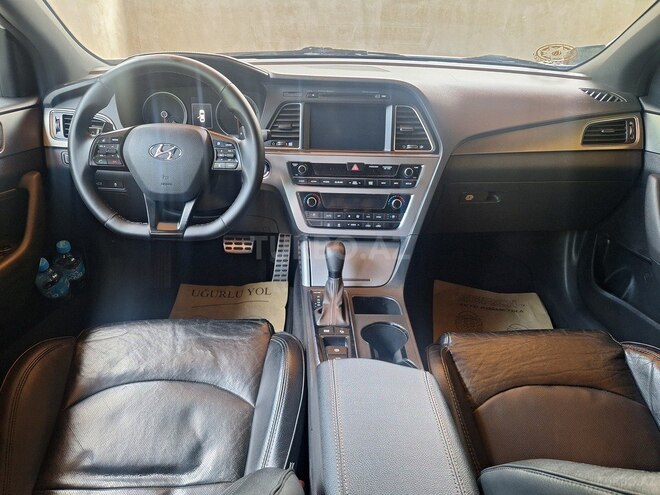Hyundai Sonata-7