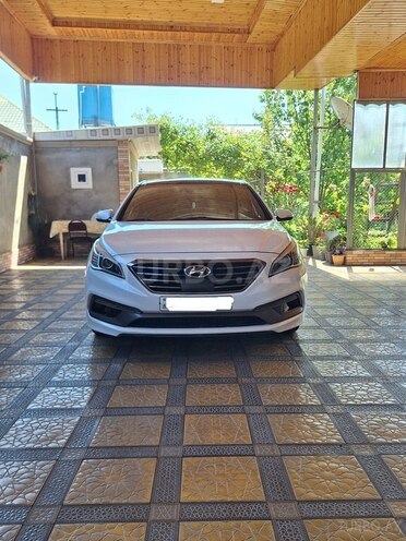 Hyundai Sonata-13