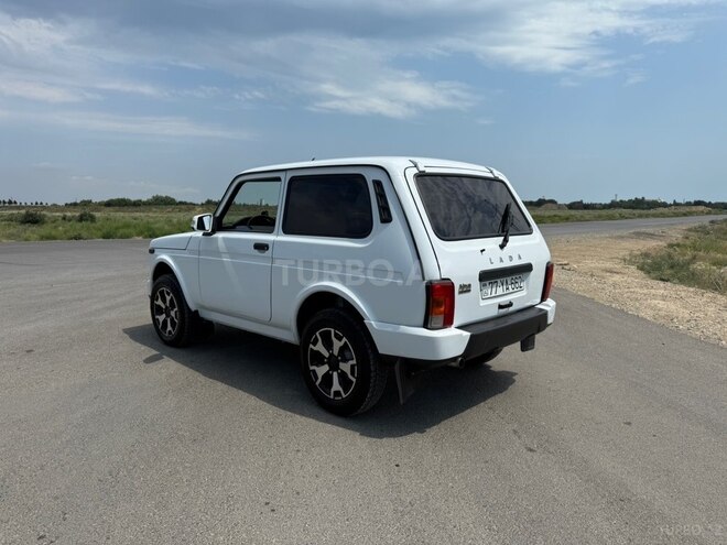 LADA (VAZ) Niva-6