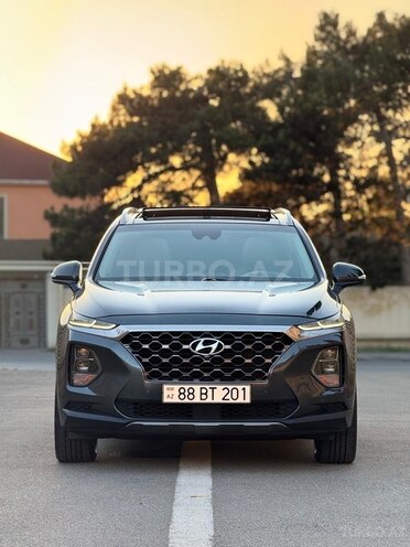 Hyundai Santa Fe-1