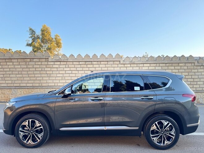Hyundai Santa Fe-3