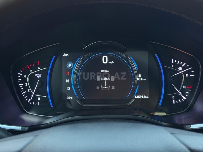 Hyundai Santa Fe-18