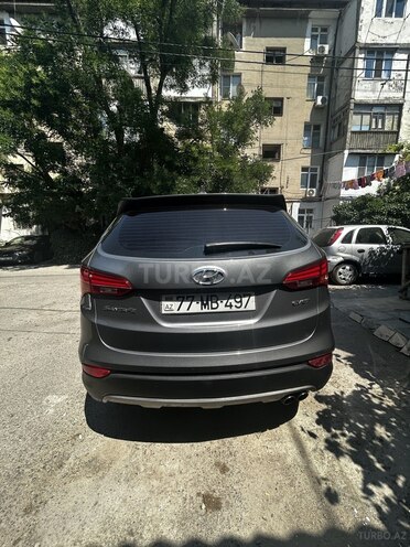 Hyundai Santa Fe-4