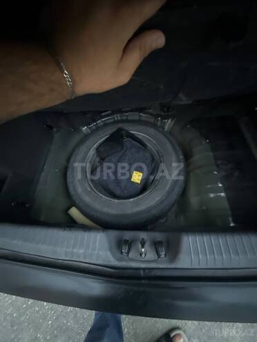 Kia Rio-10