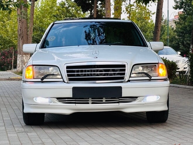 Mercedes C 230-3