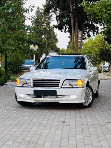 Mercedes C 230-2