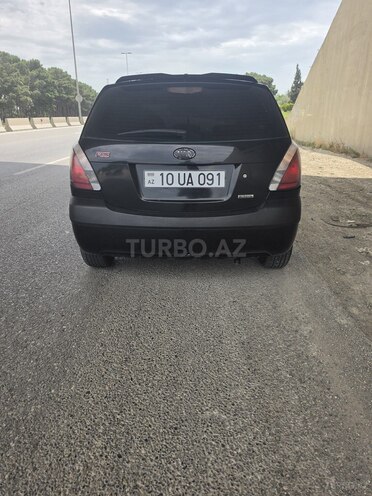 Kia Rio-4