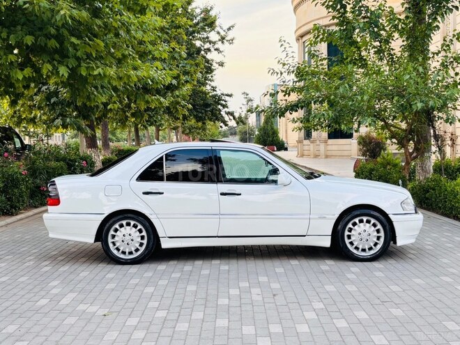 Mercedes C 230-5