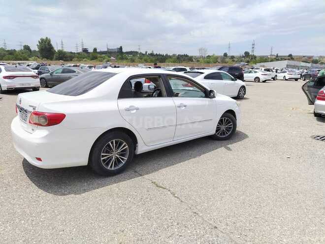 Toyota Corolla-12
