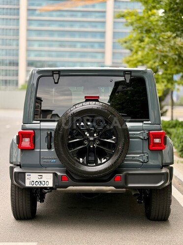 Jeep Wrangler-5