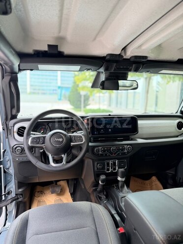 Jeep Wrangler-8