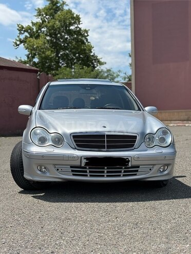 Mercedes C 220-1