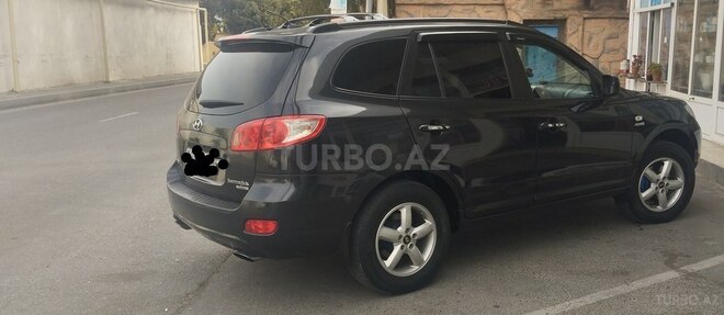 Hyundai Santa Fe-14
