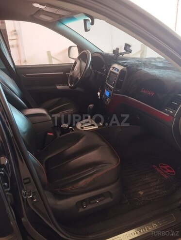 Hyundai Santa Fe-11