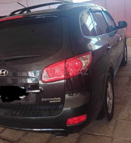 Hyundai Santa Fe-5