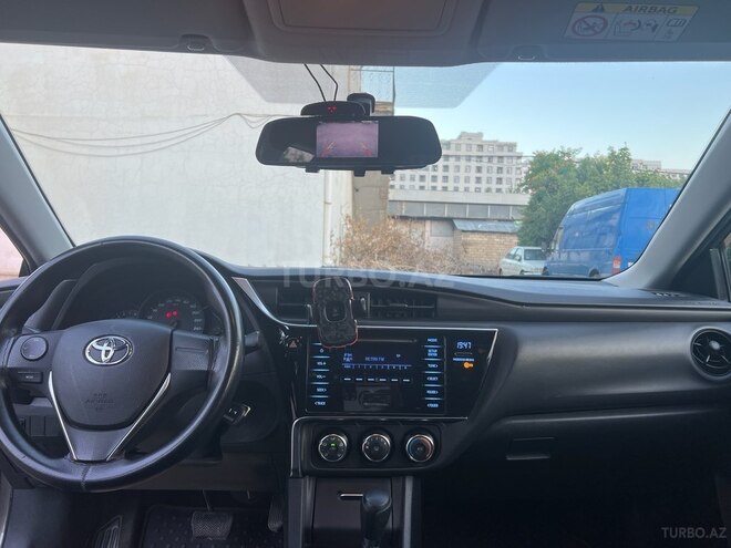 Toyota Corolla-7