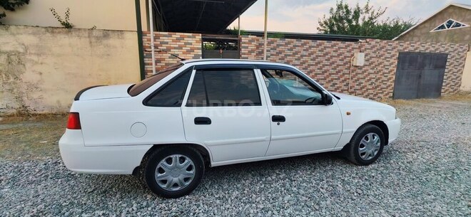 Daewoo Nexia-10