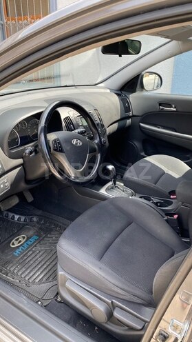 Hyundai i30-10