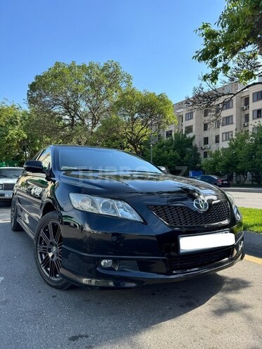 Toyota Camry-3